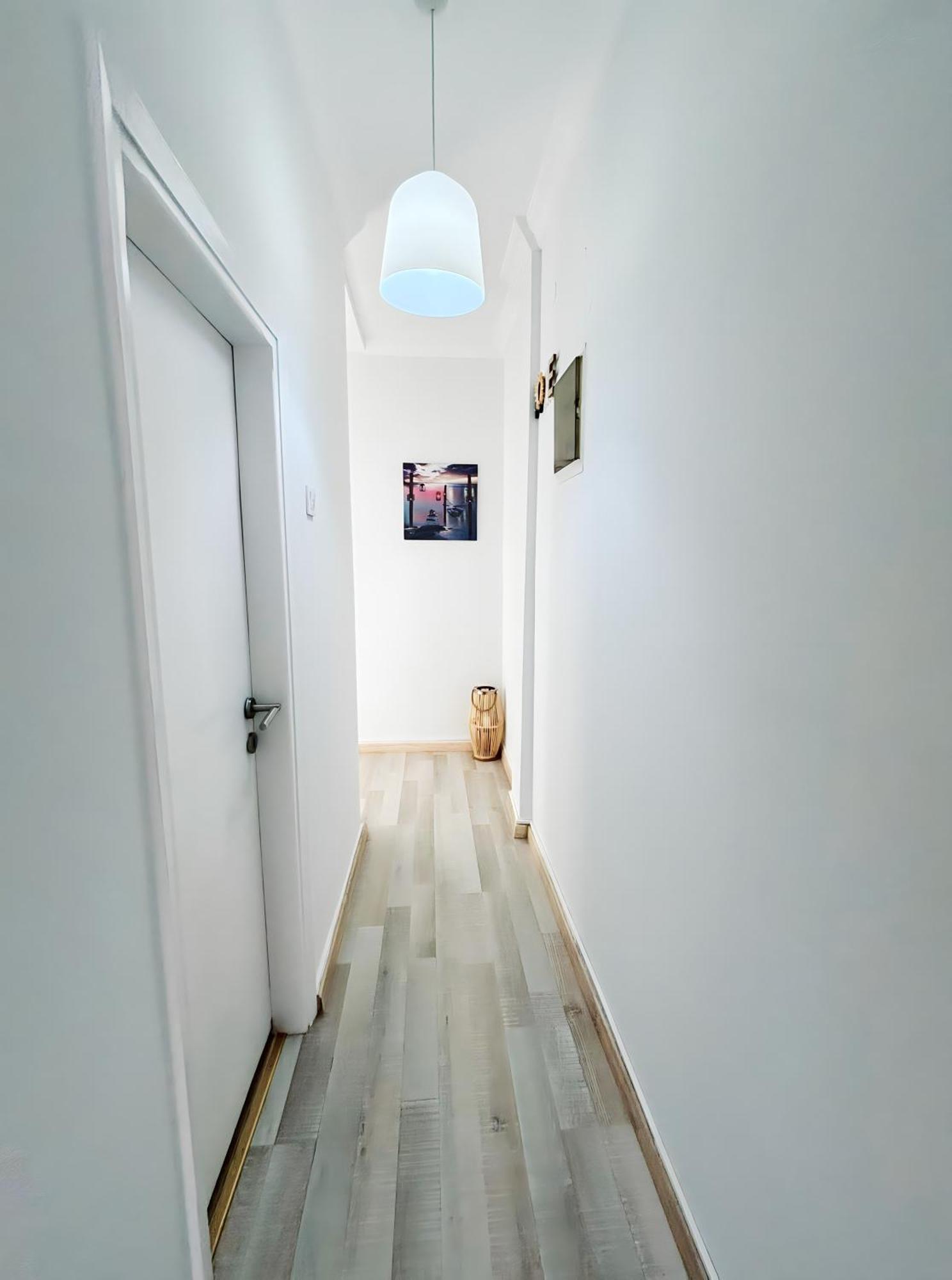 Nouri Schoene Wohnung In Direkter Strandnaehe, Schnelles Internet, Freies Parken, Nahe Flughafen Peraía Buitenkant foto